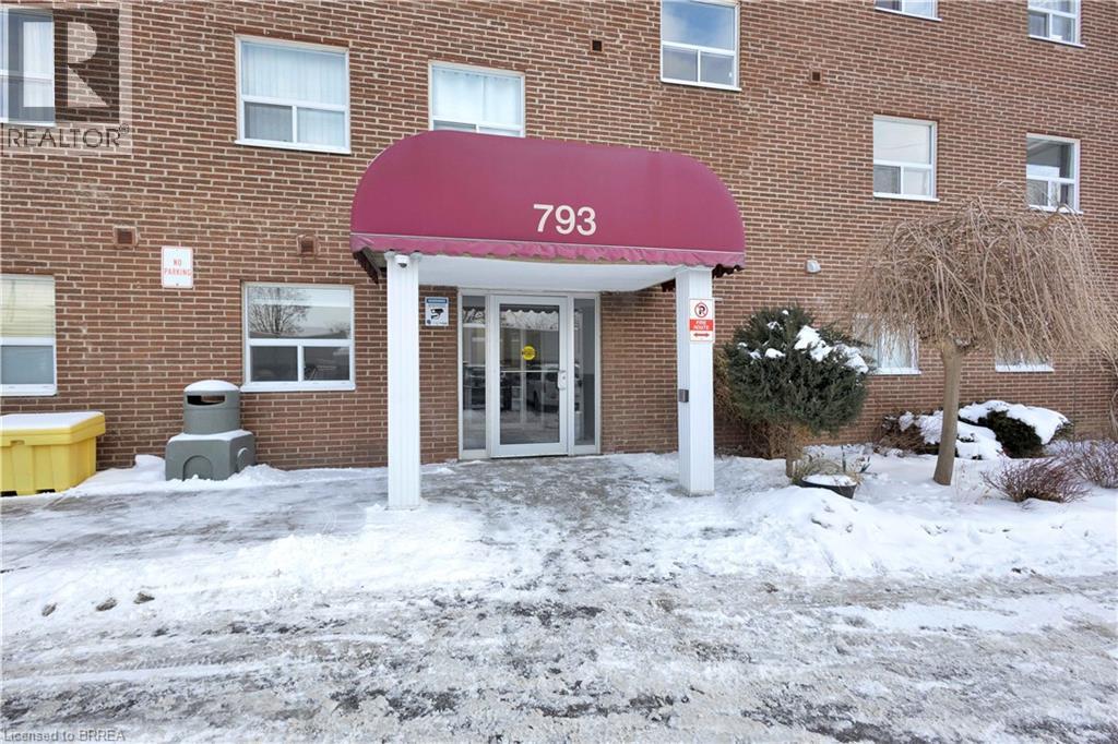 793 Colborne Street Unit# 212, Brantford, Ontario  N3S 7J3 - Photo 3 - 40800325