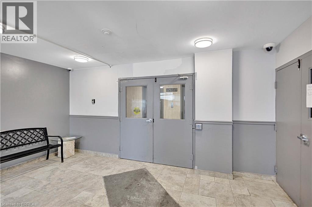 793 Colborne Street Unit# 212, Brantford, Ontario  N3S 7J3 - Photo 30 - 40800325