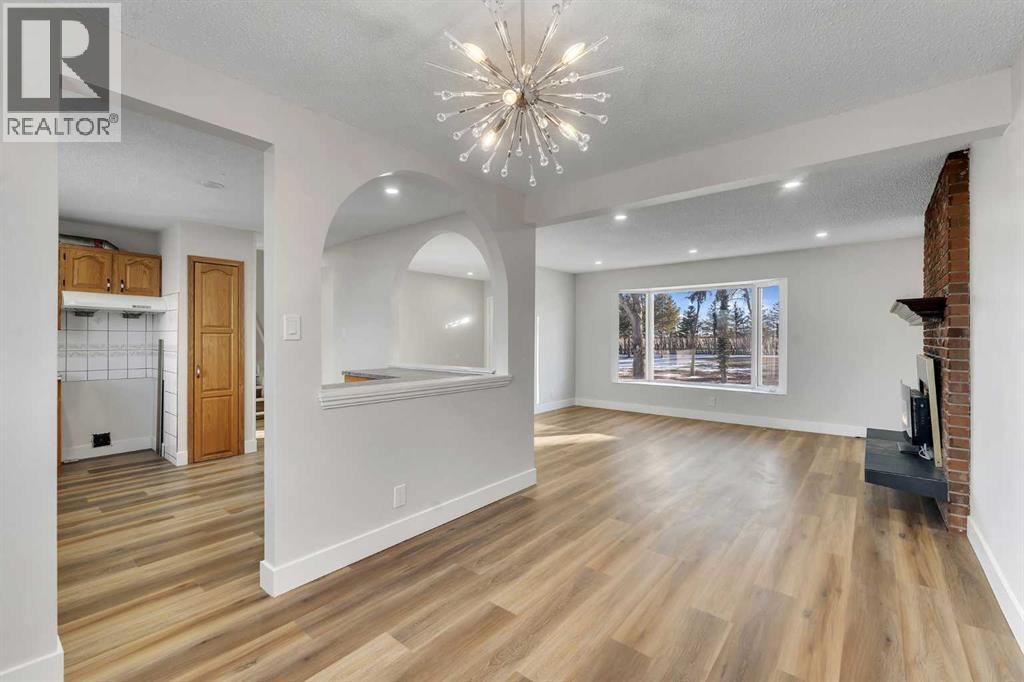 40 Pleasant Range Place, Rural Rocky View County, Alberta  T1Z 0H2 - Photo 11 - A2292579