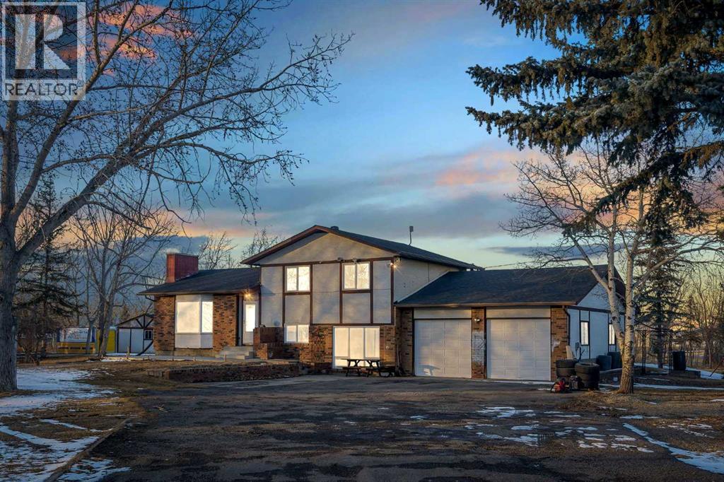 40 Pleasant Range Place, Rural Rocky View County, Alberta  T1Z 0H2 - Photo 2 - A2292579