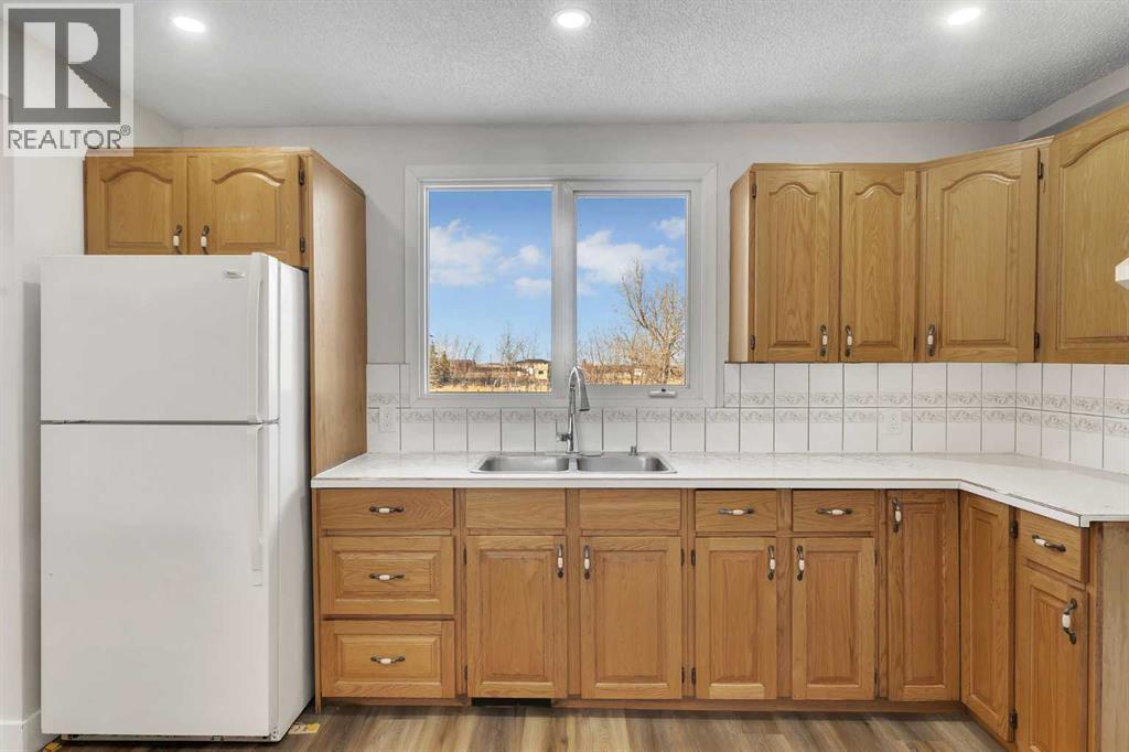 40 Pleasant Range Place, Rural Rocky View County, Alberta  T1Z 0H2 - Photo 13 - A2292579