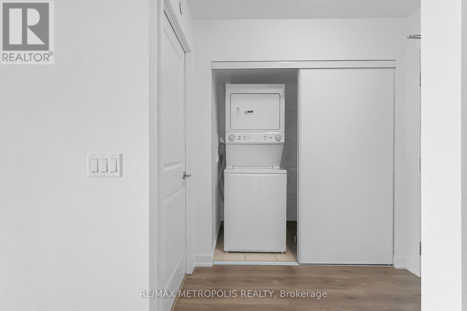 707 - 1010 Sandy Beach Road, Pickering, Ontario  L1W 3V9 - Photo 13 - E12873410