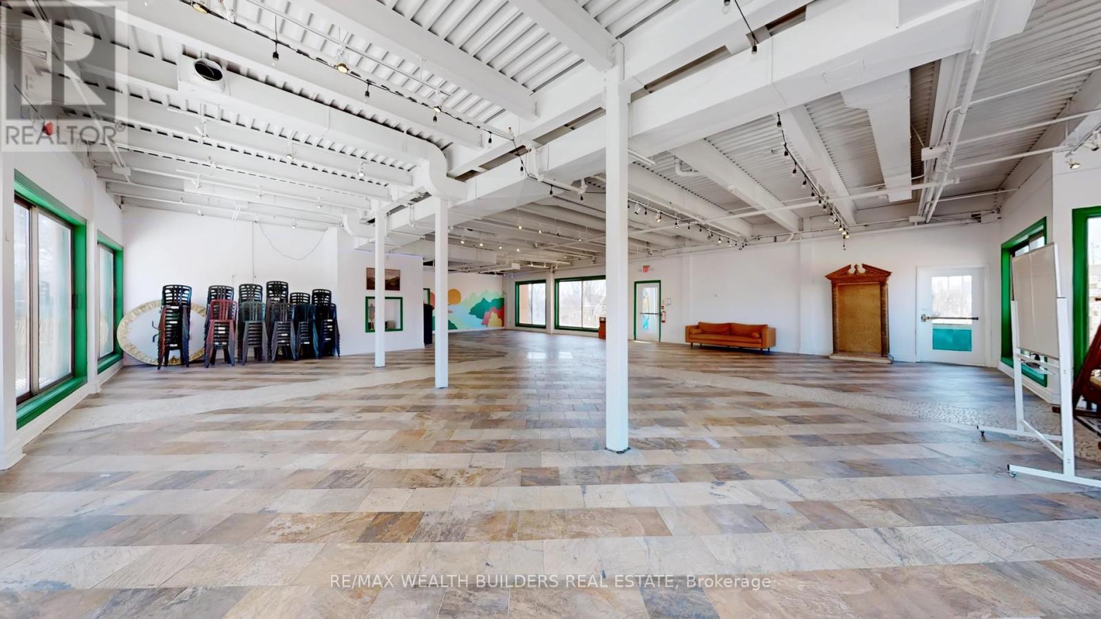 2nd Flr - 1365 Gerrard Street E, Toronto, Ontario  M4L 1Z3 - Photo 10 - E12873424