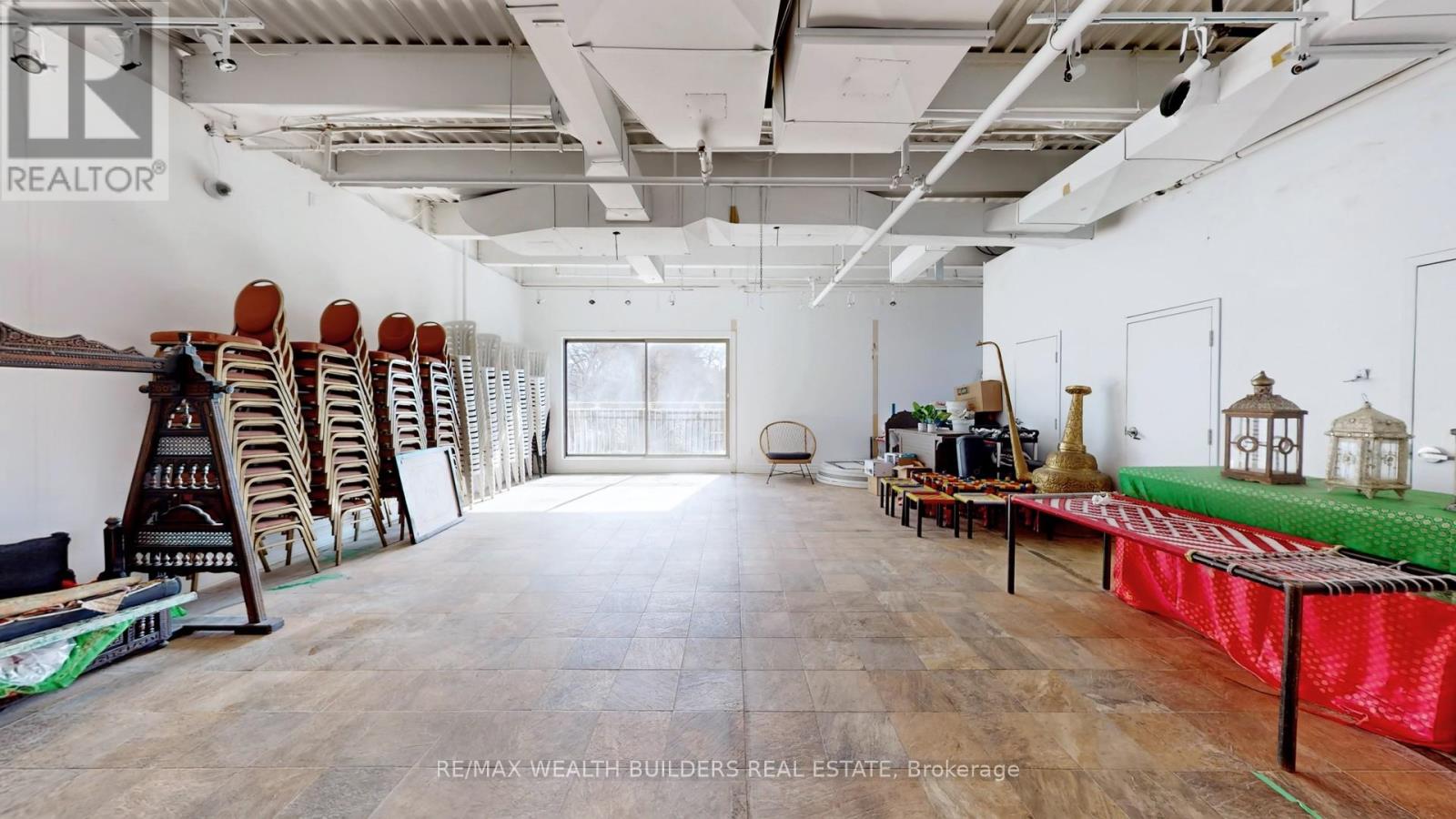 2nd Flr - 1365 Gerrard Street E, Toronto, Ontario  M4L 1Z3 - Photo 18 - E12873424