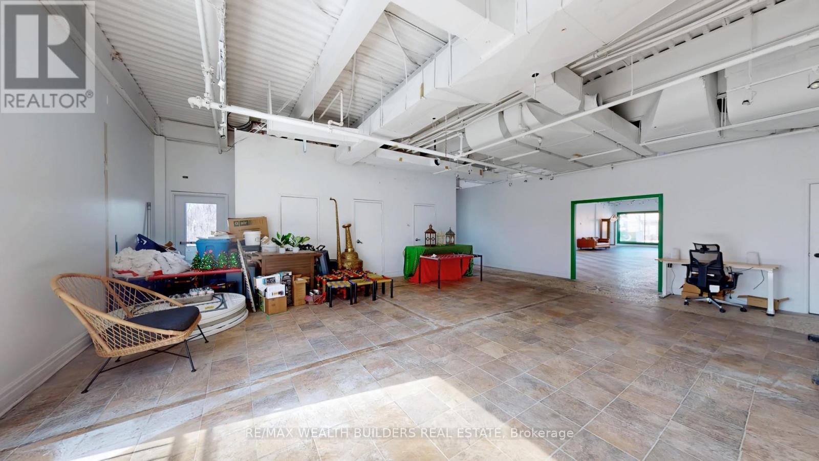 2nd Flr - 1365 Gerrard Street E, Toronto, Ontario  M4L 1Z3 - Photo 22 - E12873424