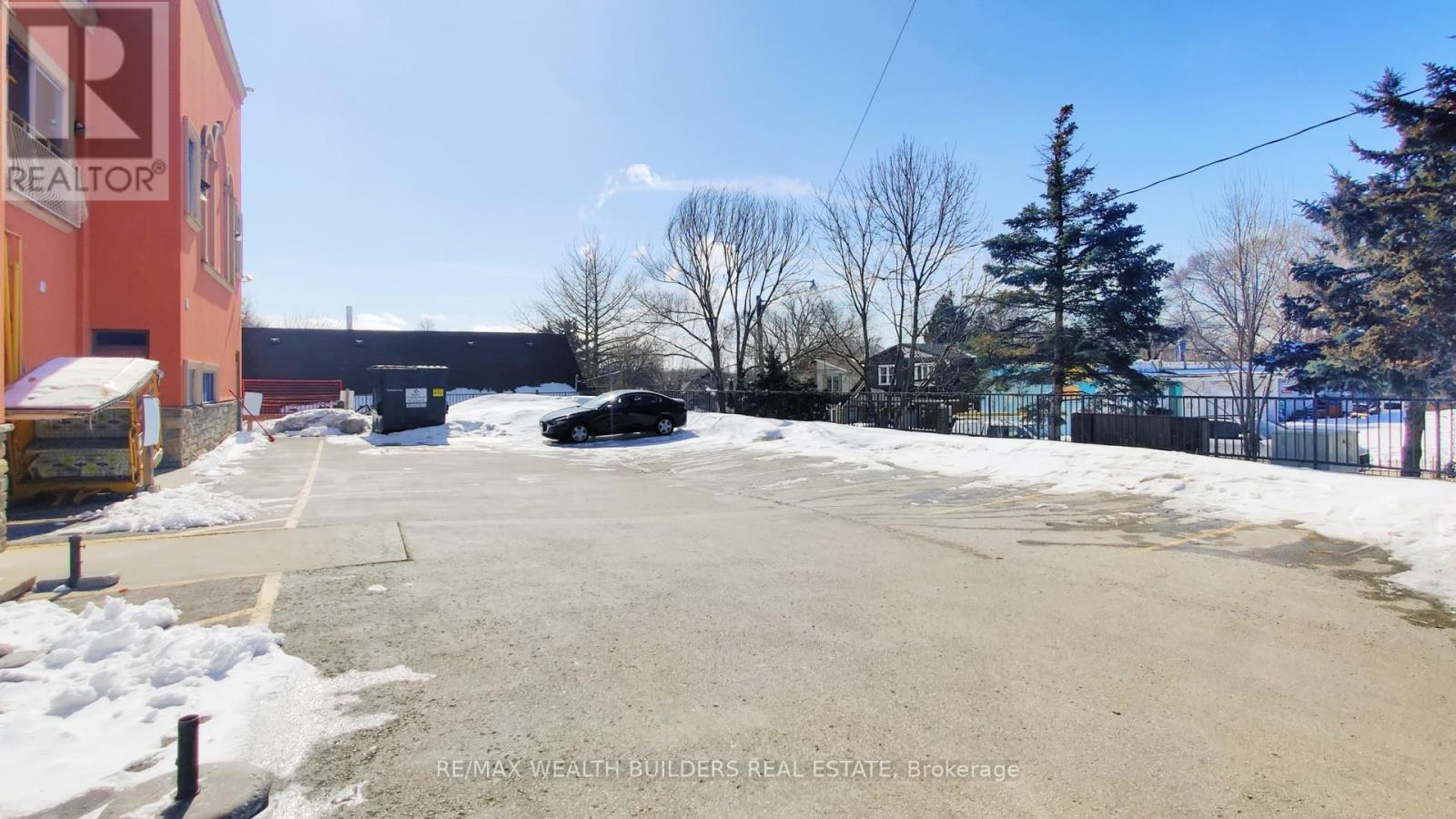 2nd Flr - 1365 Gerrard Street E, Toronto, Ontario  M4L 1Z3 - Photo 3 - E12873424