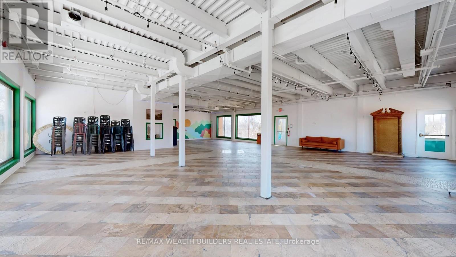 2nd Flr - 1365 Gerrard Street E, Toronto, Ontario  M4L 1Z3 - Photo 6 - E12873424