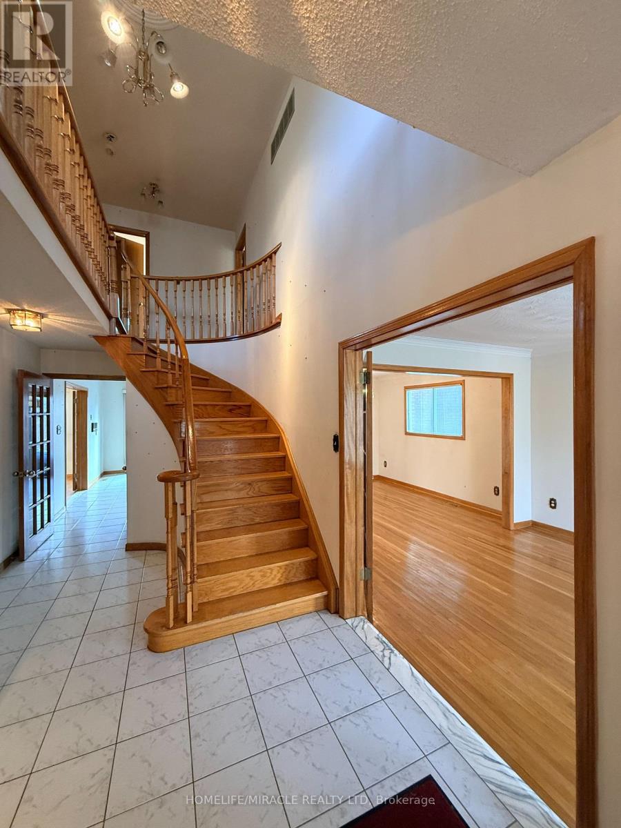 1288 Military Trail, Toronto, Ontario  M1C 1A5 - Photo 4 - E12873448