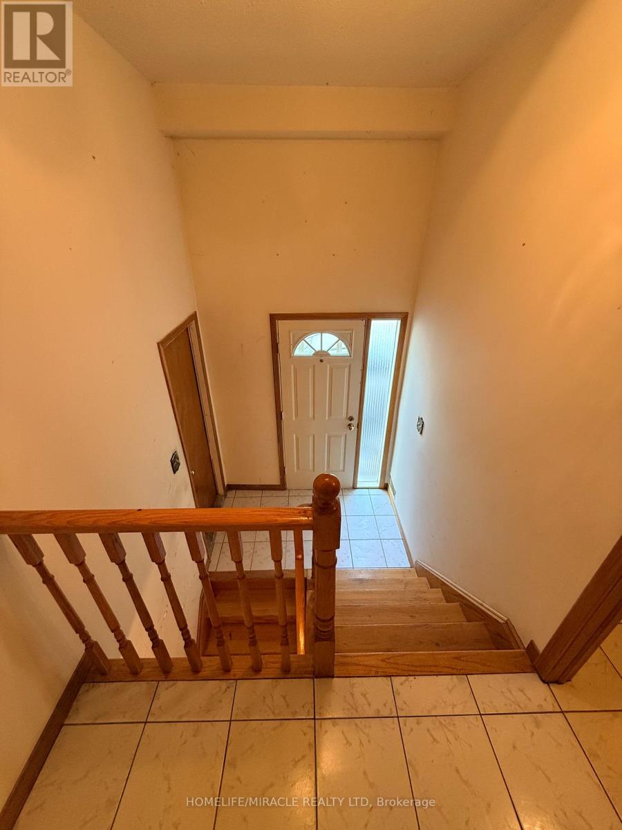 1288 Military Trail, Toronto, Ontario  M1C 1A5 - Photo 5 - E12873448