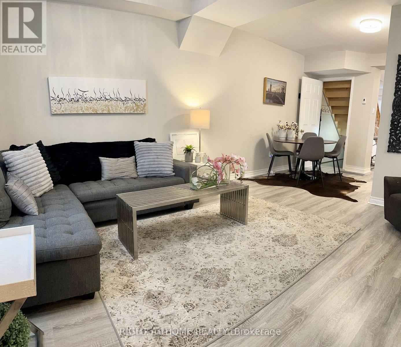 B - 469 Queen Street, Newmarket, Ontario  L3Y 2H3 - Photo 12 - N12873332