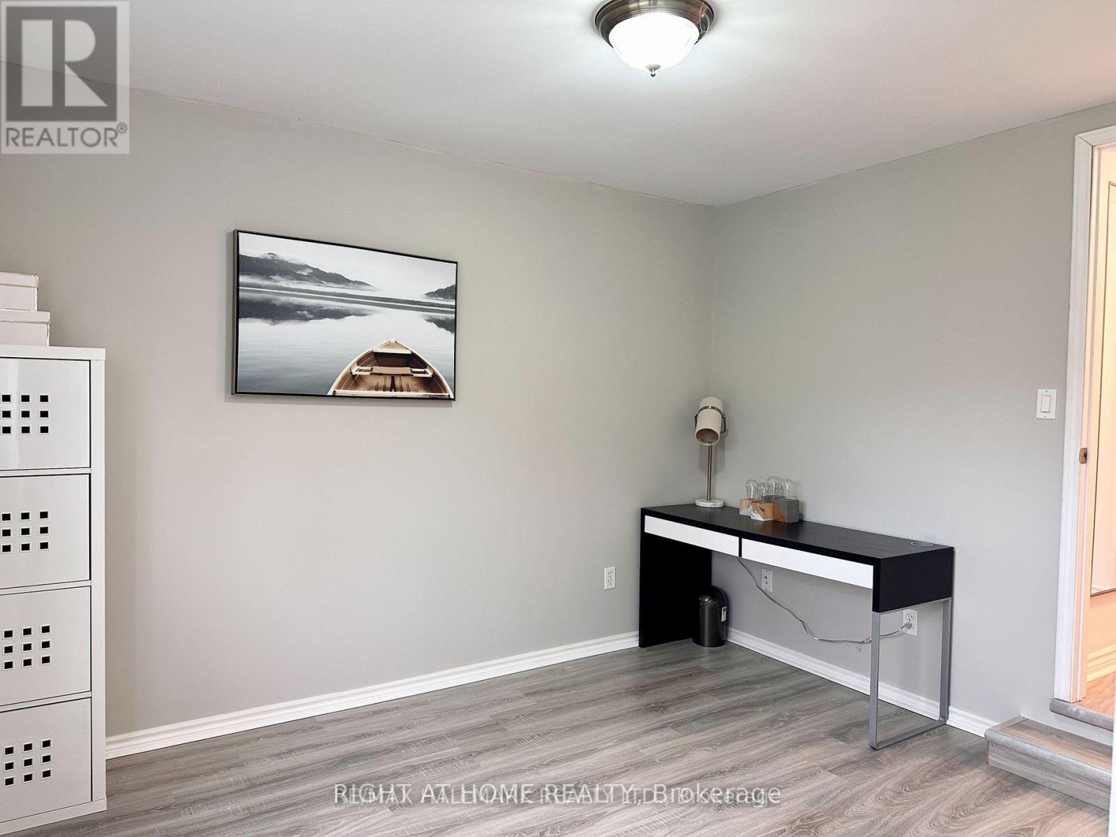 B - 469 Queen Street, Newmarket, Ontario  L3Y 2H3 - Photo 22 - N12873332