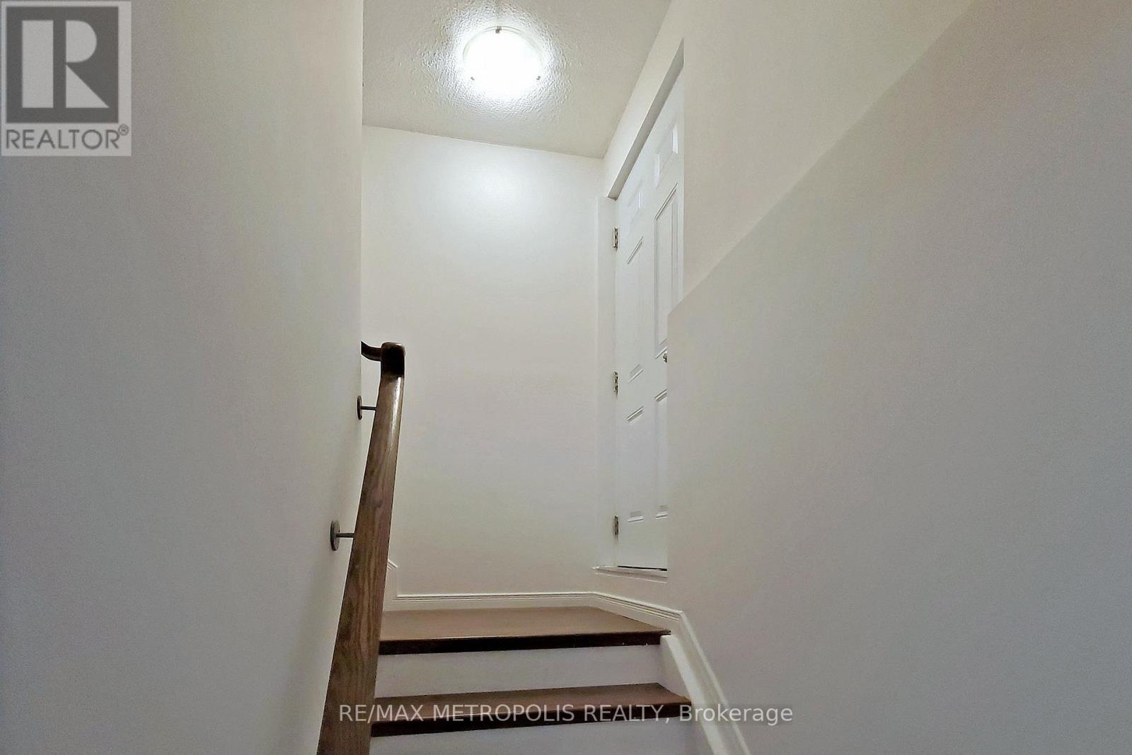 Lower - 2284 Whitewood Crescent, Innisfil, Ontario  L9S 0G3 - Photo 26 - N12873420