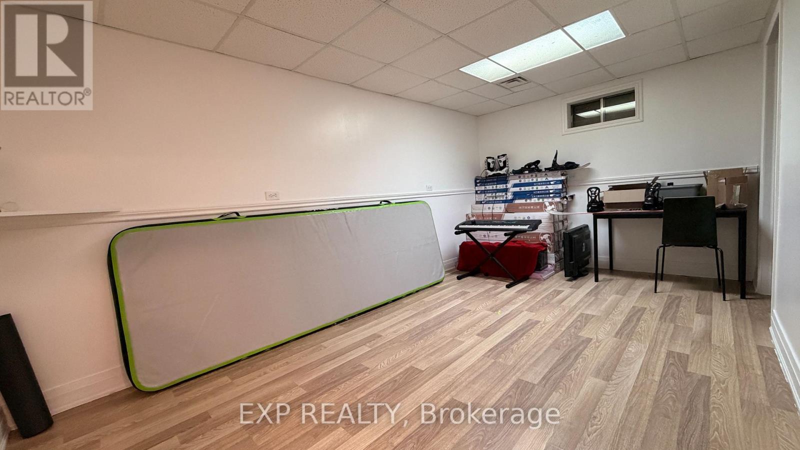 7 Rak Court, Bradford West Gwillimbury, Ontario  L3Z 2X2 - Photo 40 - N12873454