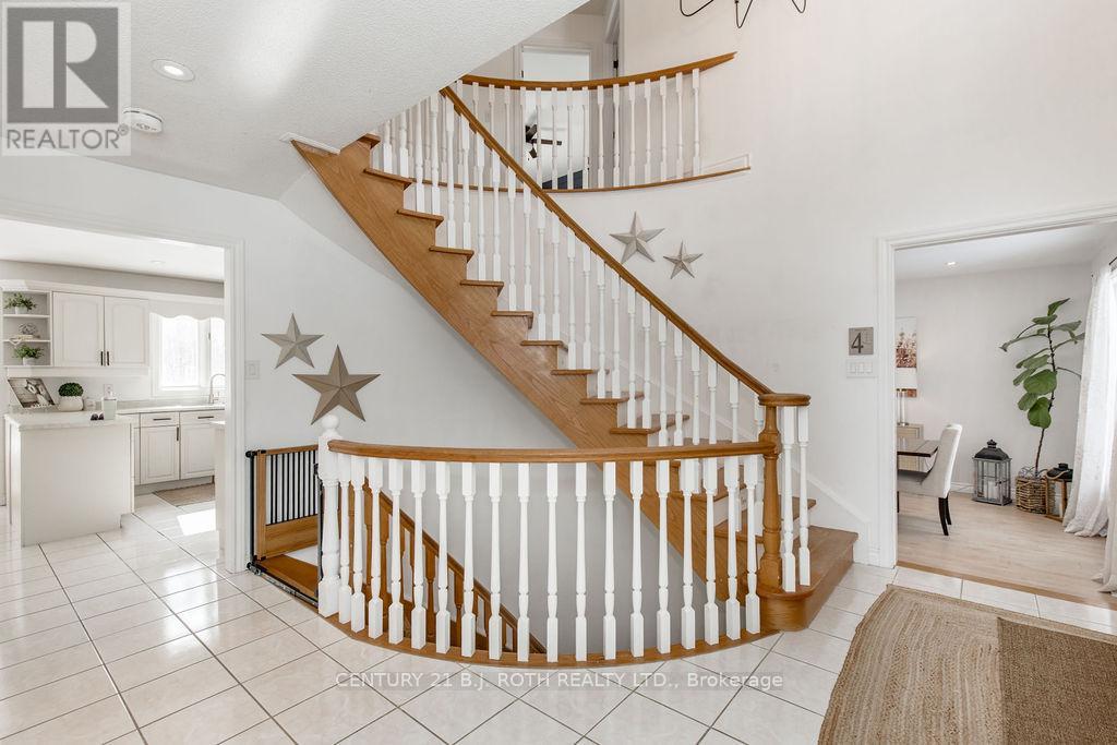 7 Priest Avenue, Springwater, Ontario  L9X 0G9 - Photo 21 - S12873340