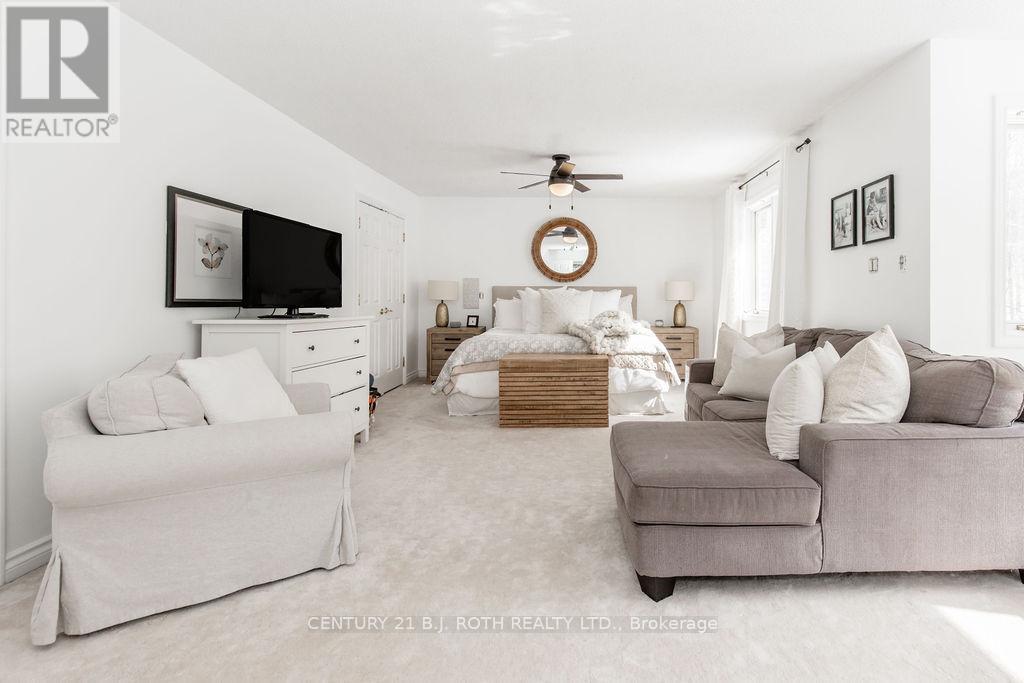 7 Priest Avenue, Springwater, Ontario  L9X 0G9 - Photo 25 - S12873340