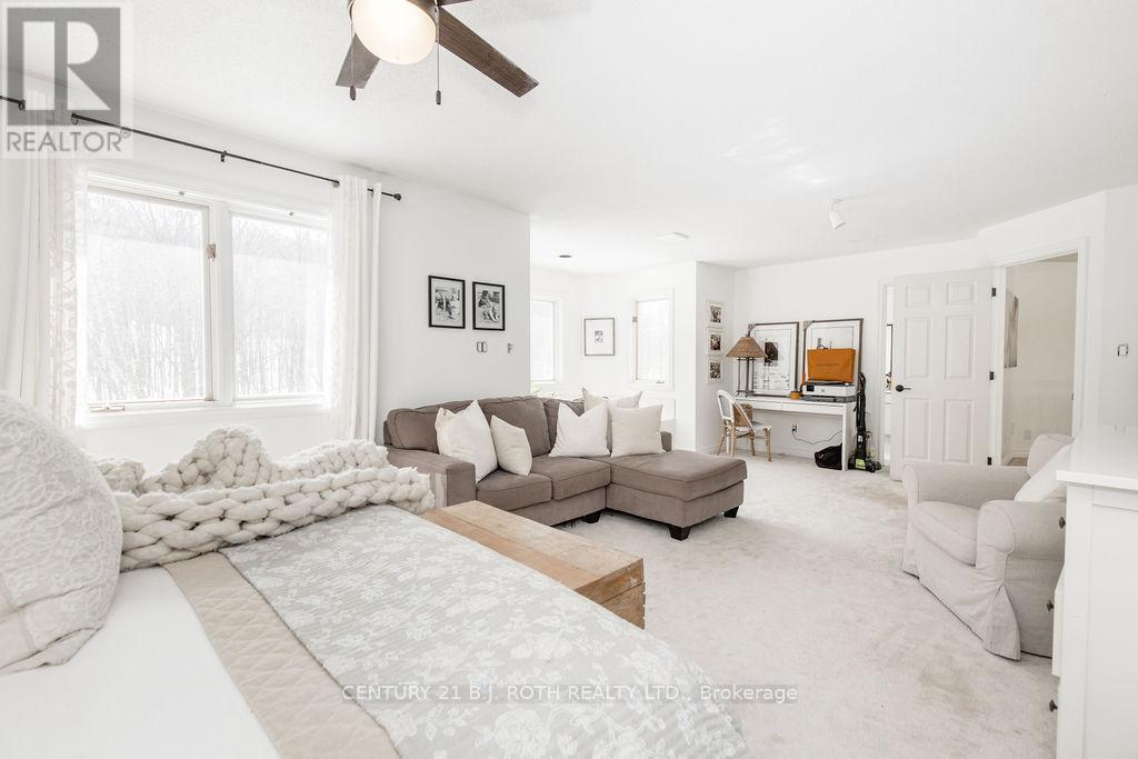 7 Priest Avenue, Springwater, Ontario  L9X 0G9 - Photo 26 - S12873340