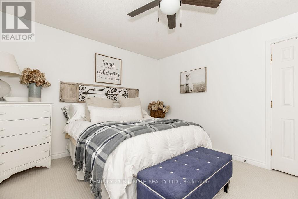 7 Priest Avenue, Springwater, Ontario  L9X 0G9 - Photo 29 - S12873340