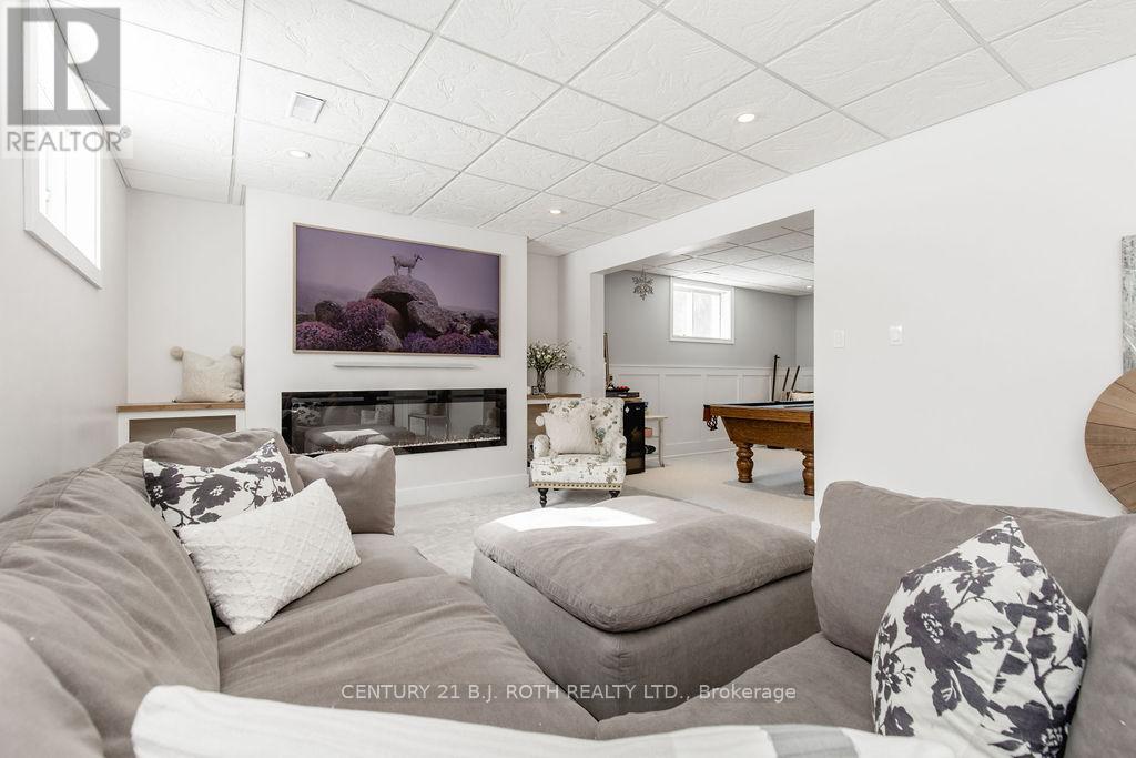 7 Priest Avenue, Springwater, Ontario  L9X 0G9 - Photo 36 - S12873340