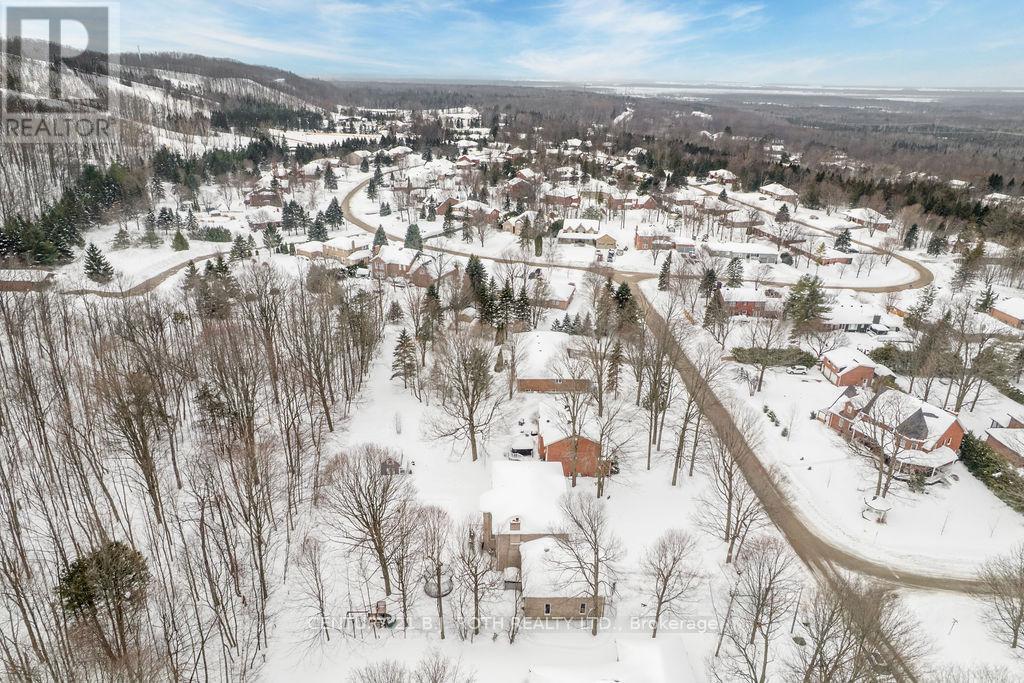 7 Priest Avenue, Springwater, Ontario  L9X 0G9 - Photo 40 - S12873340