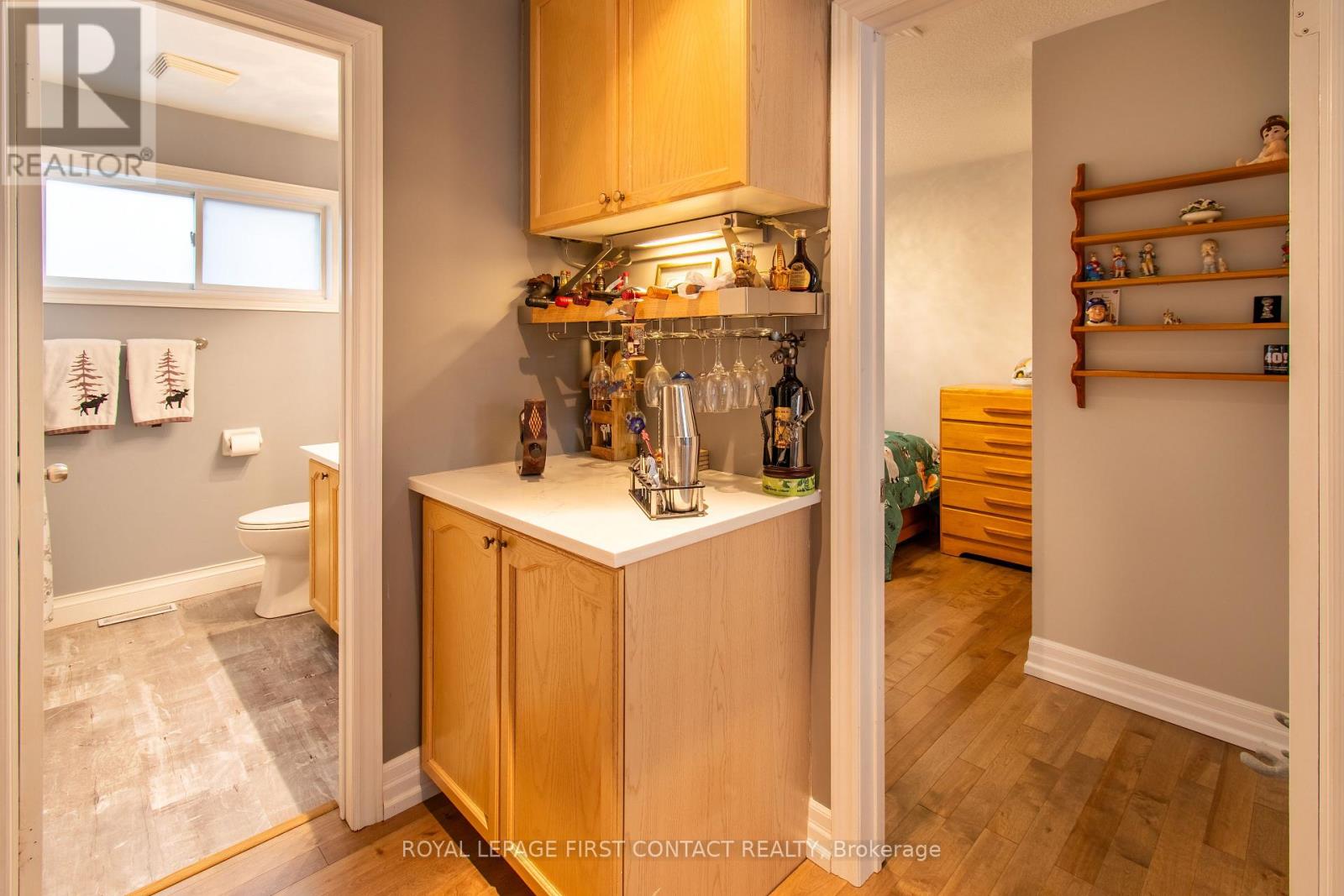 249 Esther Drive, Barrie, Ontario  L4N 0G3 - Photo 12 - S12873356