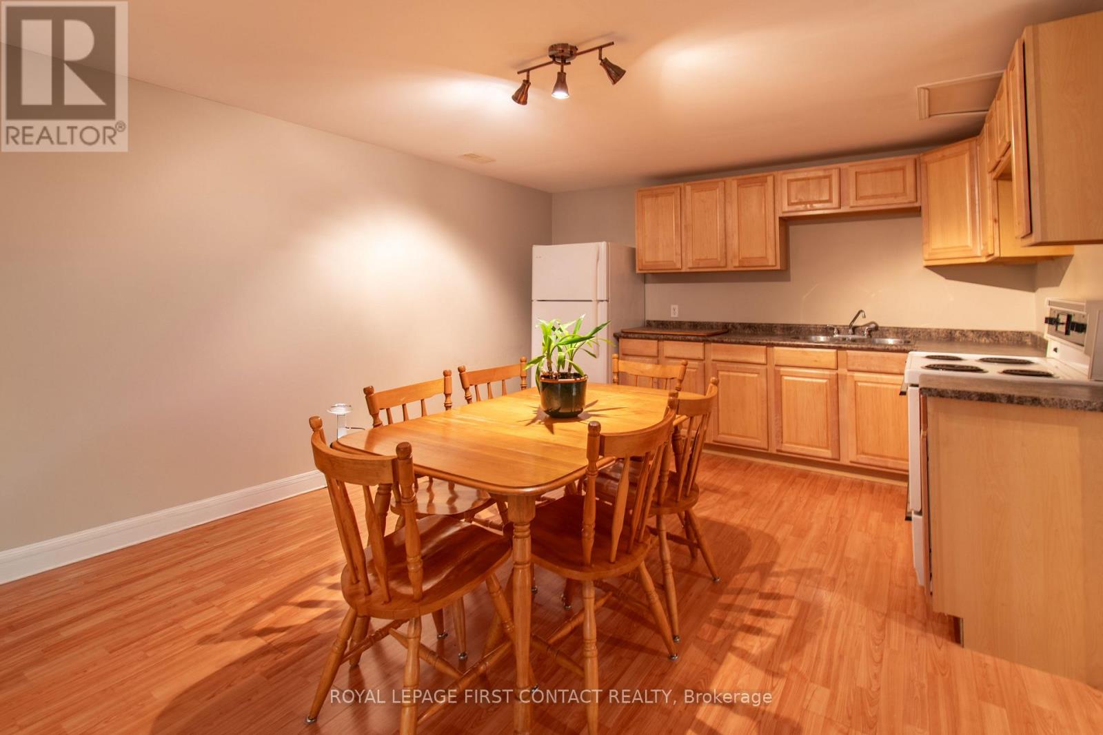 249 Esther Drive, Barrie, Ontario  L4N 0G3 - Photo 21 - S12873356