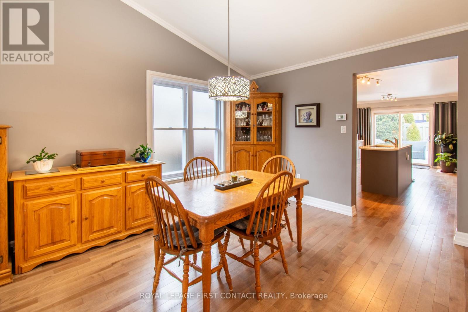 249 Esther Drive, Barrie, Ontario  L4N 0G3 - Photo 6 - S12873356