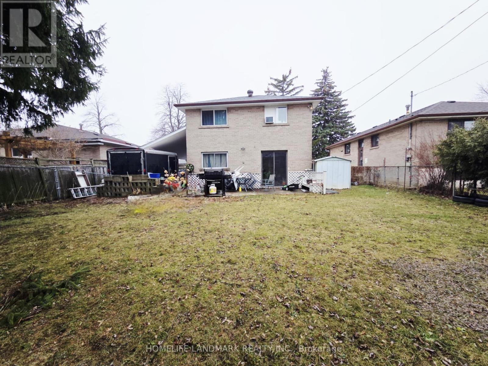 7 Burtonwood Crescent, Toronto, Ontario  M9V 3L9 - Photo 16 - W12873328