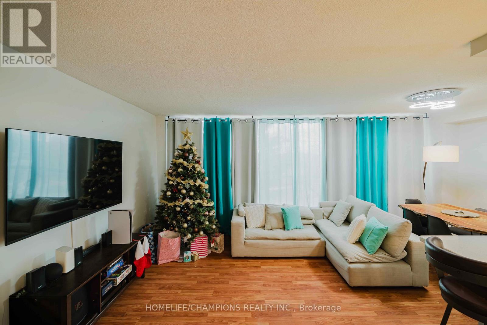 205 - 1050 Stainton Drive, Mississauga, Ontario  L5C 2T8 - Photo 6 - W12873368