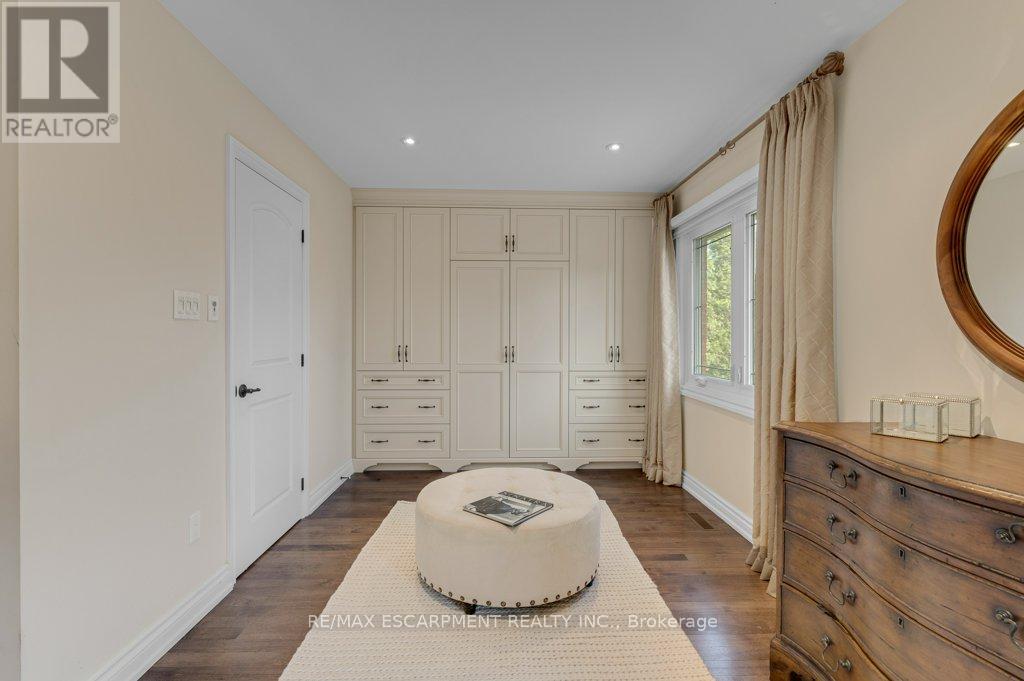 333 Claremont Crescent, Oakville, Ontario  L6J 6J9 - Photo 20 - W12873370