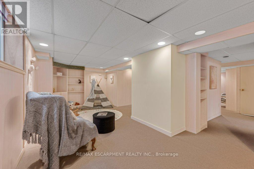 333 Claremont Crescent, Oakville, Ontario  L6J 6J9 - Photo 31 - W12873370