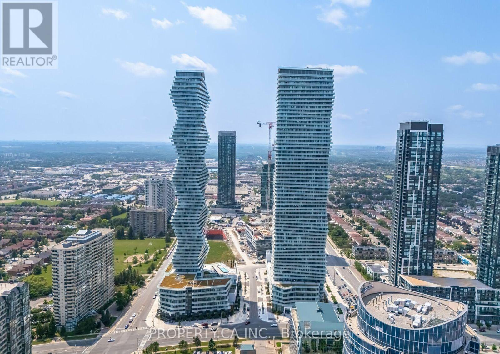 2711 - 3900 Confederation Parkway, Mississauga, Ontario  L5B 0M3 - Photo 5 - W12873376