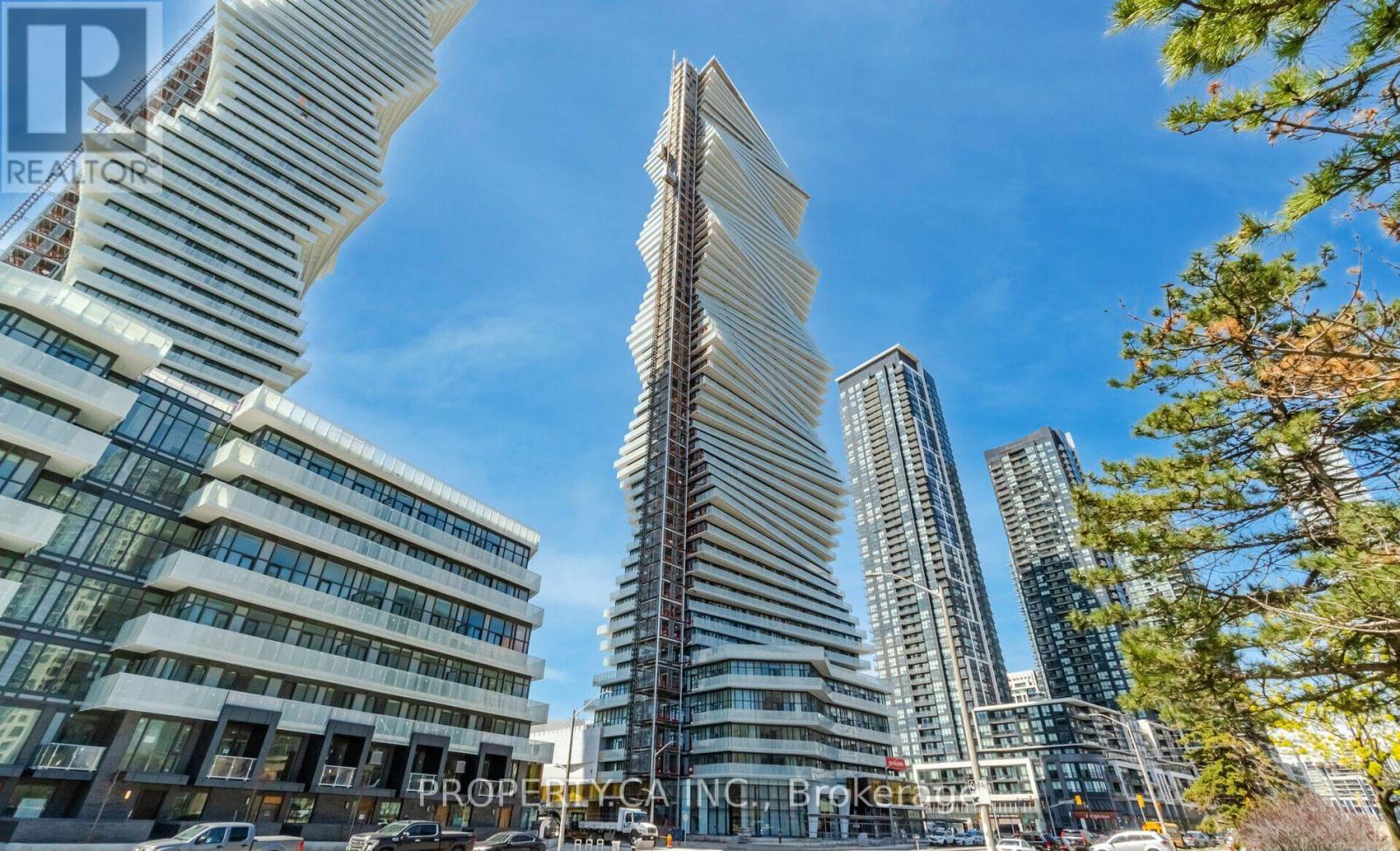 2711 - 3900 Confederation Parkway, Mississauga, Ontario  L5B 0M3 - Photo 8 - W12873376