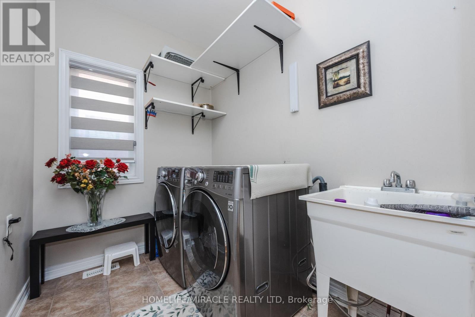 28 Iverson Drive, Brampton, Ontario  L6X 0L6 - Photo 22 - W12873394