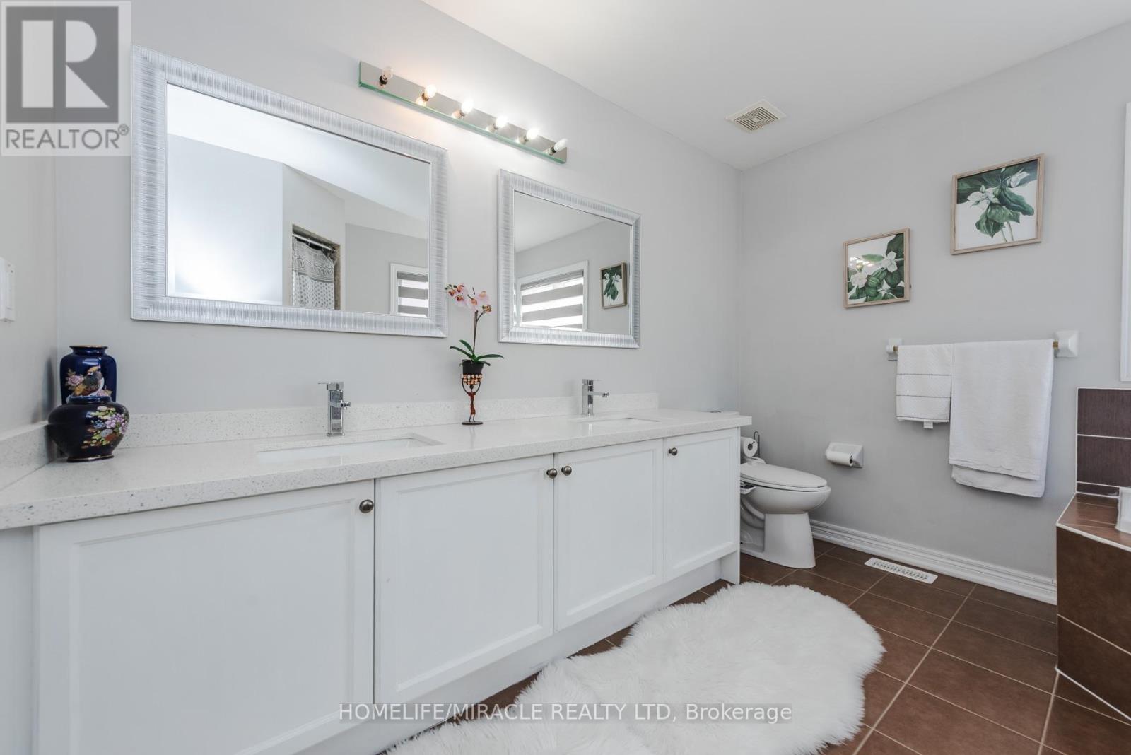 28 Iverson Drive, Brampton, Ontario  L6X 0L6 - Photo 41 - W12873394