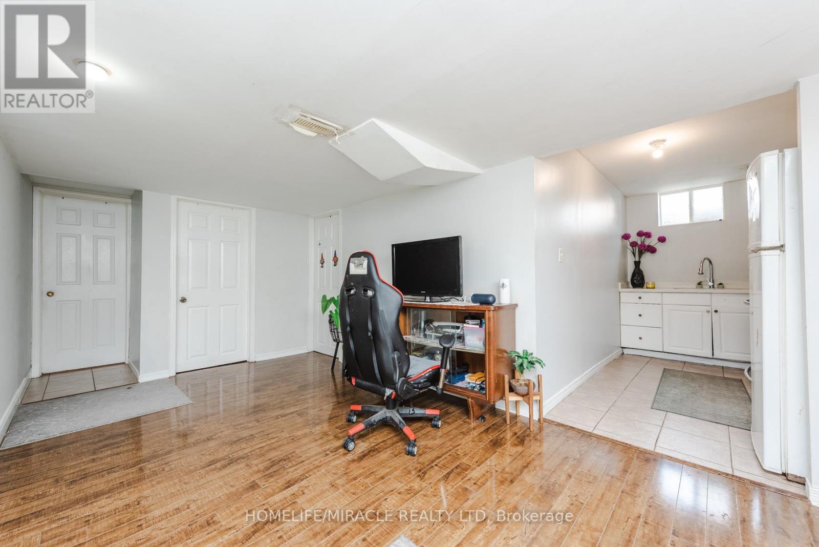 28 Iverson Drive, Brampton, Ontario  L6X 0L6 - Photo 46 - W12873394