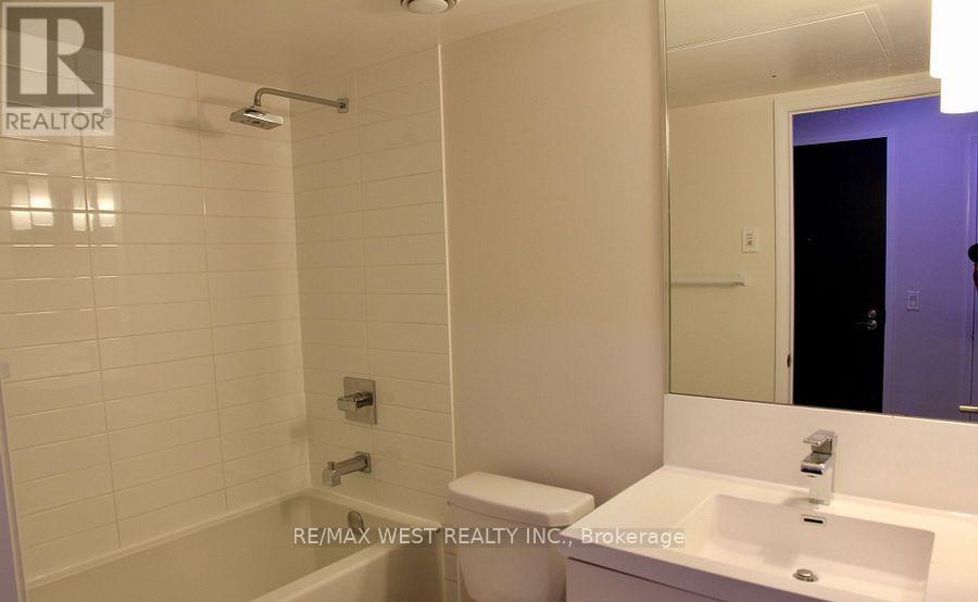 1110 - 9 Valhalla Inn Road, Toronto, Ontario  M9B 0B2 - Photo 9 - W12873450