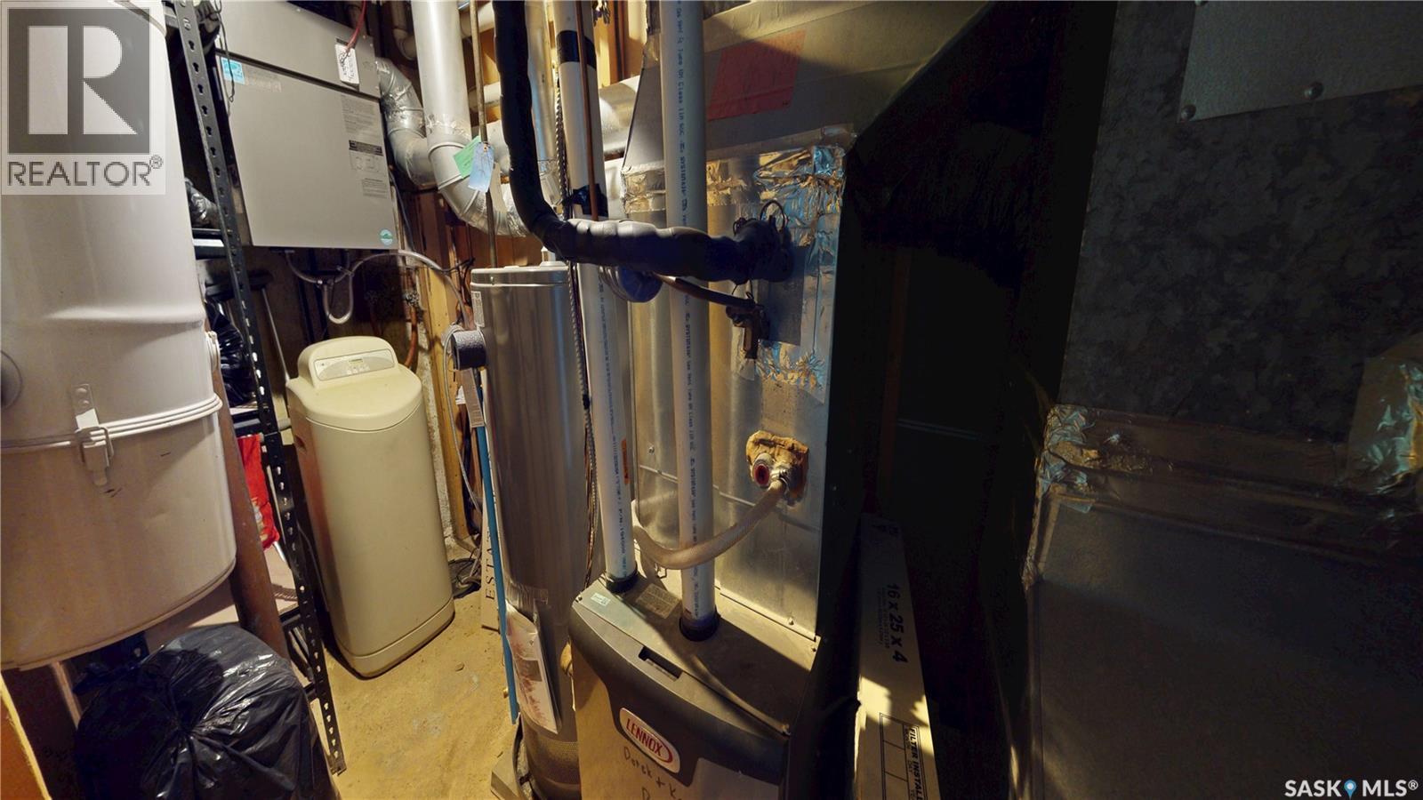 811 Willow Street, Moosomin, Saskatchewan  S0G 3N0 - Photo 30 - SK030189