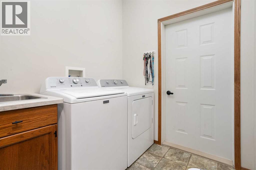 5009 58 Street, Daysland, Alberta  T0B 1A0 - Photo 17 - A2285111