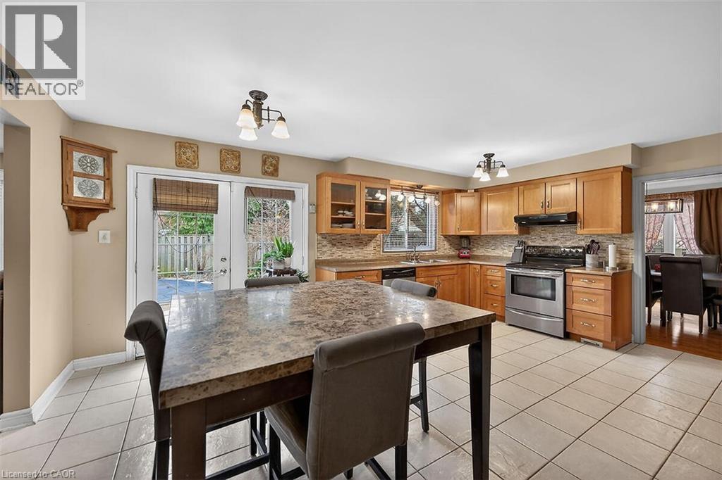 208 Meadowbrook Drive, Ancaster, Ontario  L9G 4P5 - Photo 13 - 40811621