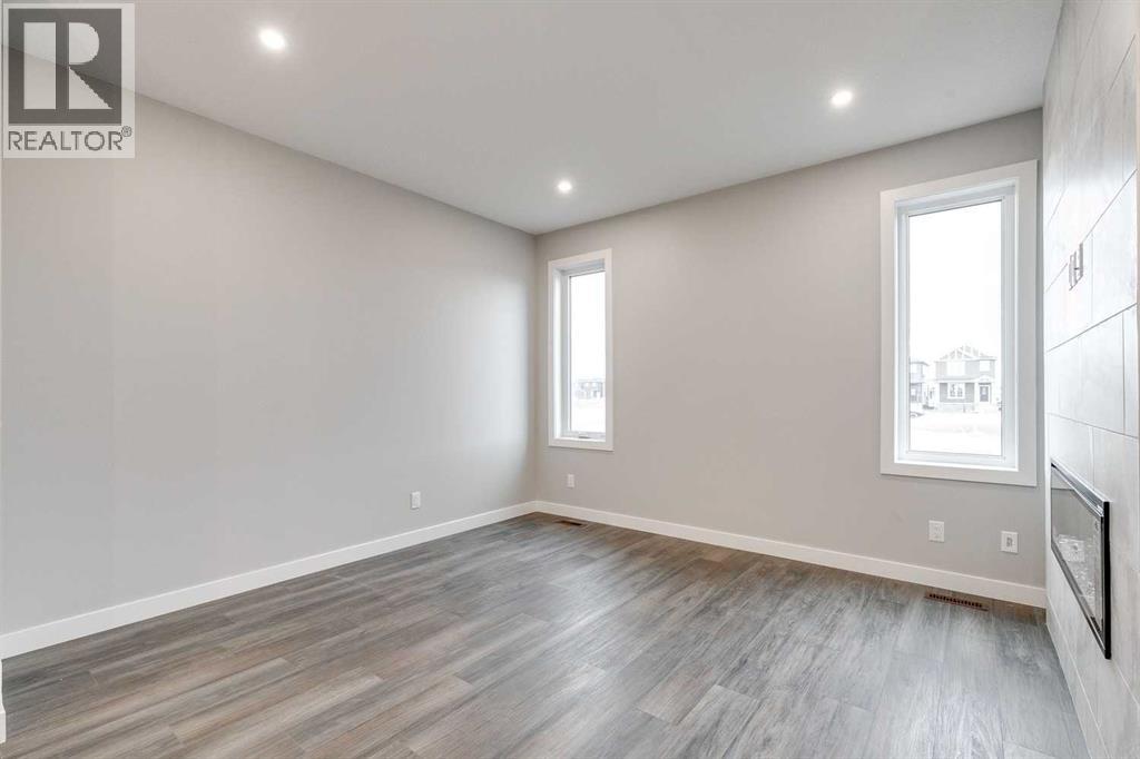 483 Hotchkiss Manor Se, Calgary, Alberta  T3S 0T2 - Photo 10 - A2285269