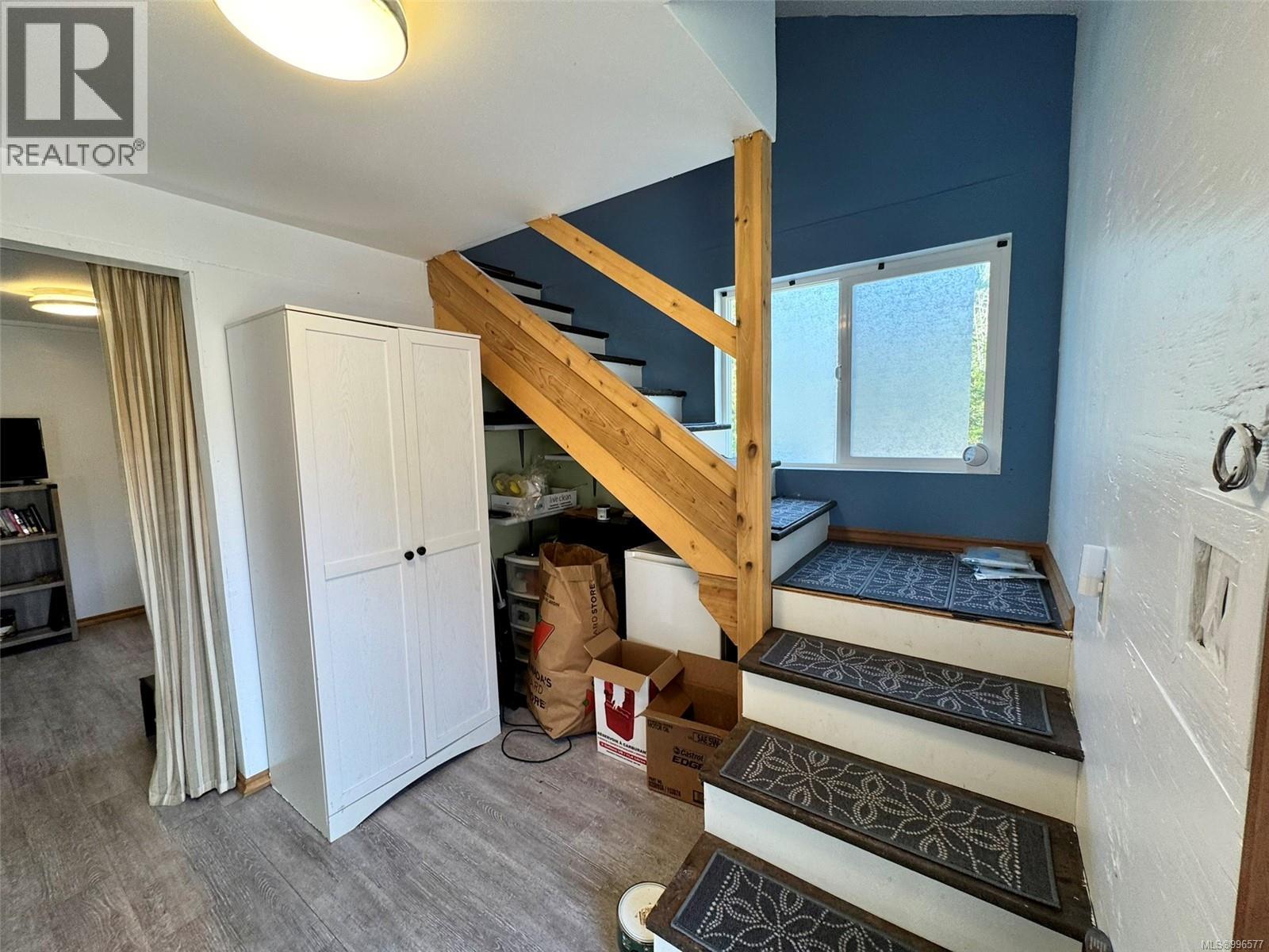 123 Maquinna Ave, Zeballos, British Columbia  V0P 2A0 - Photo 29 - 996577