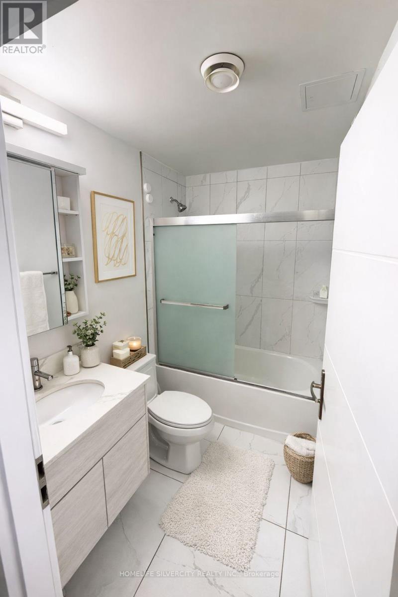 3302 - 60 Frederick Street, Kitchener, Ontario  N2H 0C7 - Photo 3 - X12873346