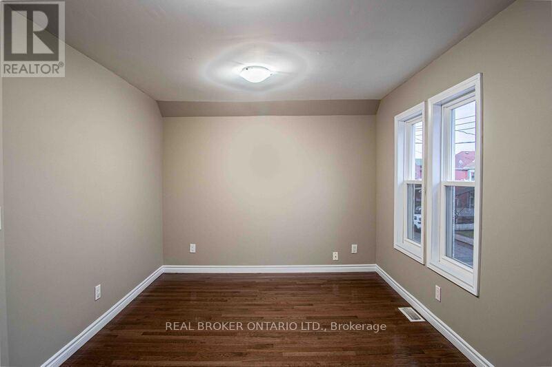 57 Francis Street, Hamilton, Ontario  L8L 3V2 - Photo 4 - X12873380