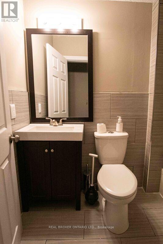 57 Francis Street, Hamilton, Ontario  L8L 3V2 - Photo 8 - X12873380