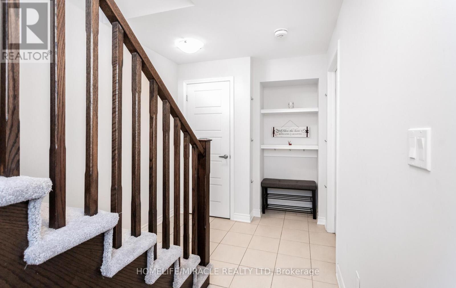 301 Equestrian Way, Cambridge, Ontario  N3E 0C7 - Photo 9 - X12873384