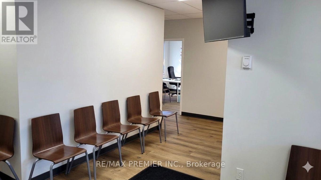 8-D - 715 Coronation Boulevard, Cambridge, Ontario  N1R 7R1 - Photo 6 - X12873436