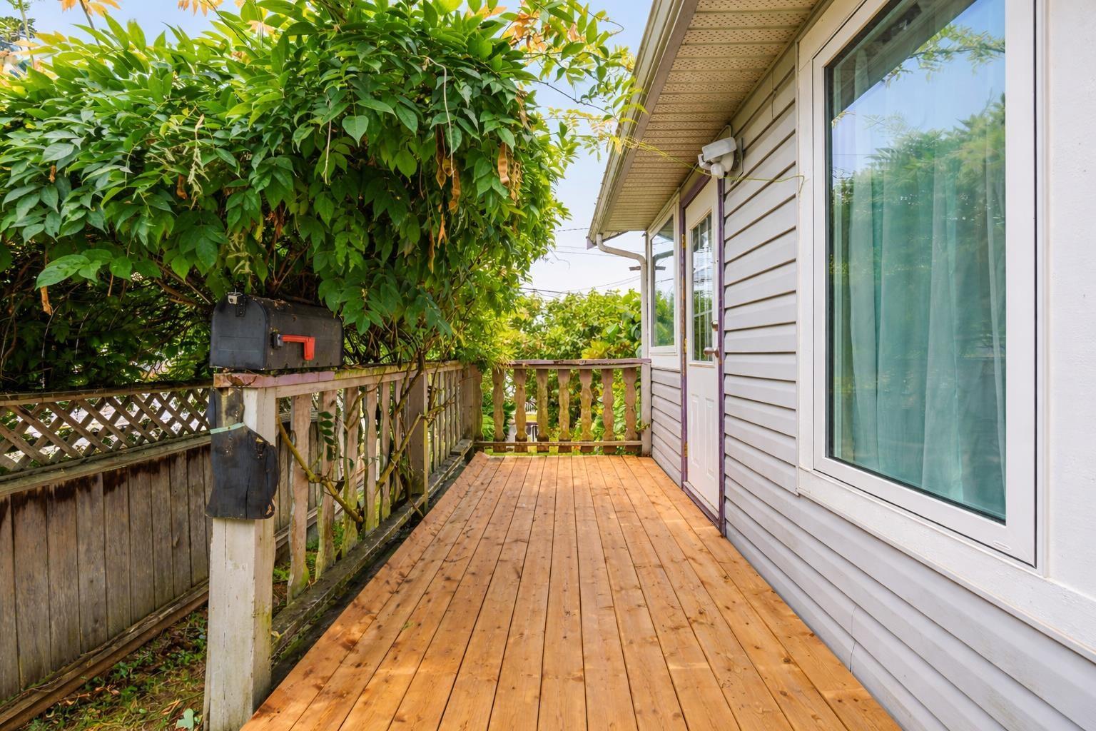 32881 1st Avenue, Mission, British Columbia  V2V 1E8 - Photo 6 - R3098526