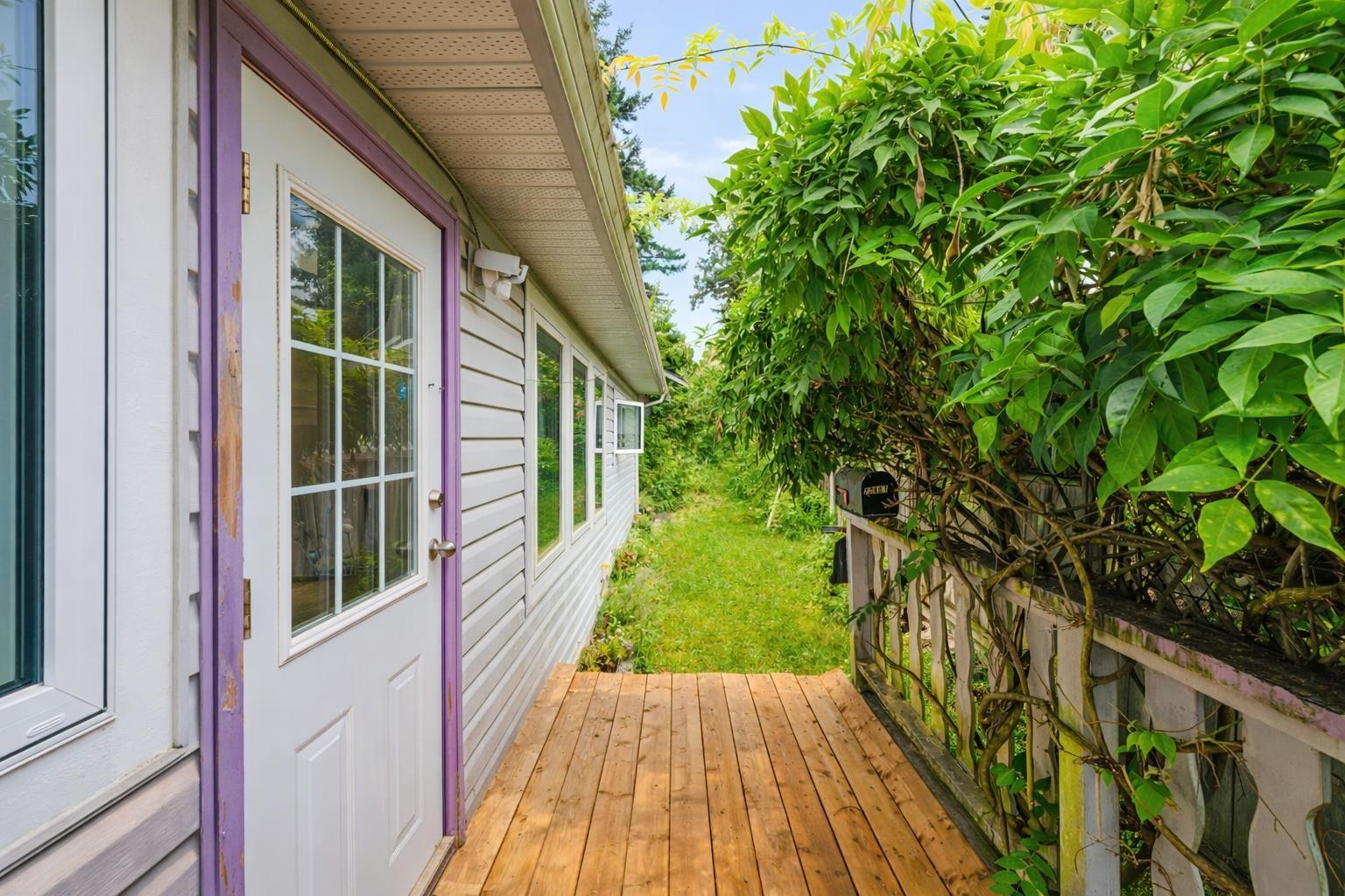 32881 1st Avenue, Mission, British Columbia  V2V 1E8 - Photo 5 - R3098526