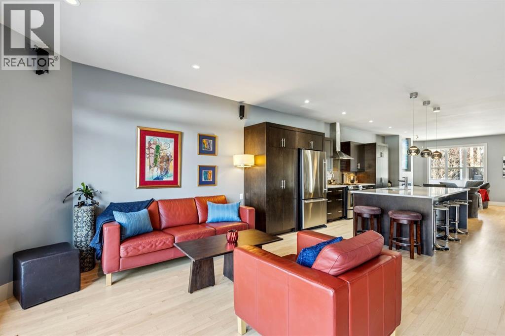 3043 28 Street Sw, Calgary, Alberta  T3E 2J4 - Photo 17 - A2289373