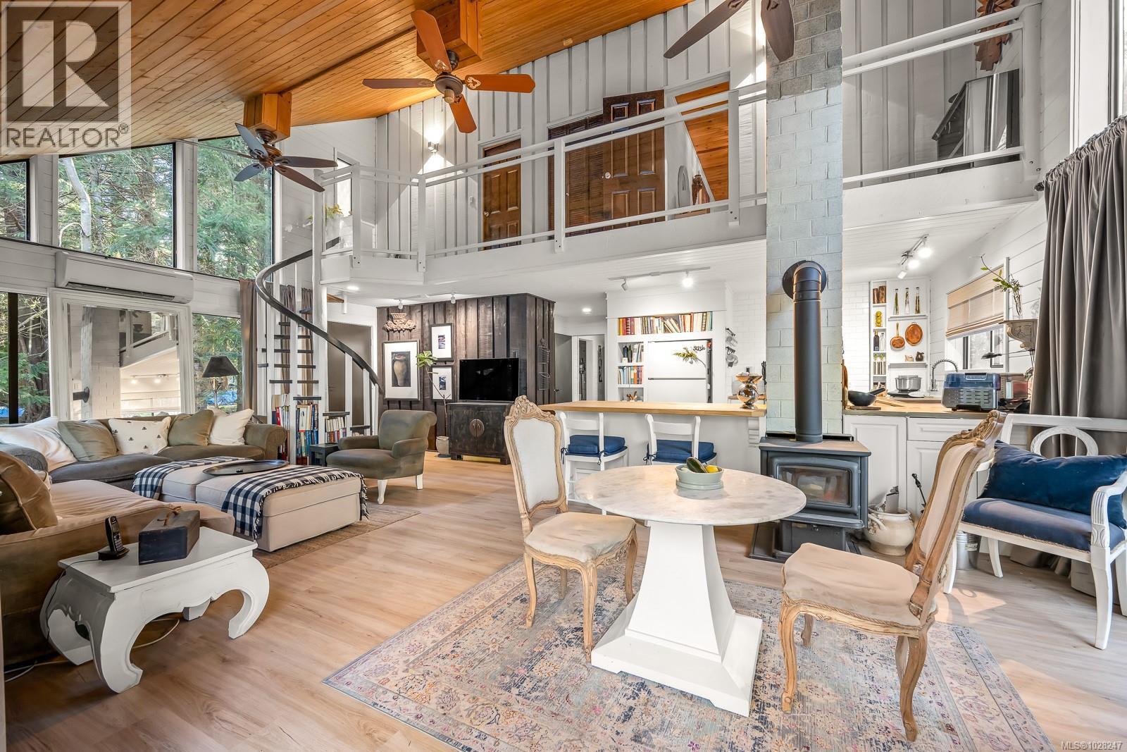 3480 Brigantine Cres, Hornby Island, British Columbia  V0R 1Z0 - Photo 11 - 1028247